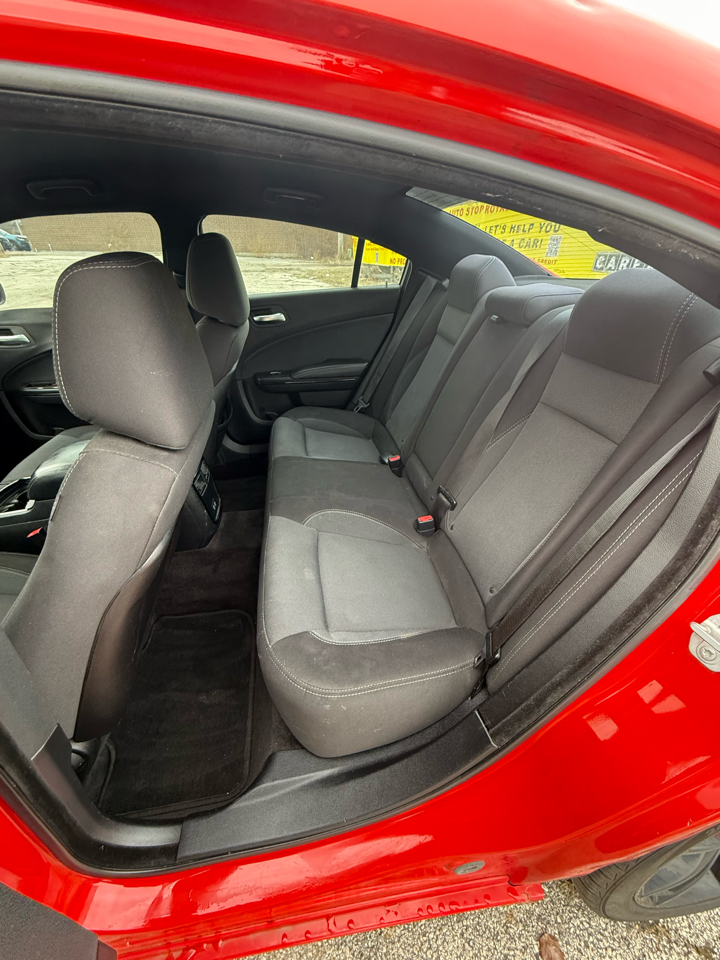 Dodge CHARGER SE  2017