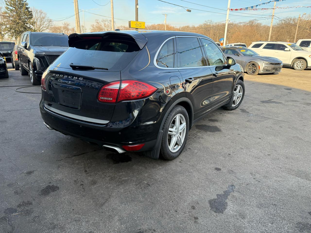 Porsche Cayenne  2012