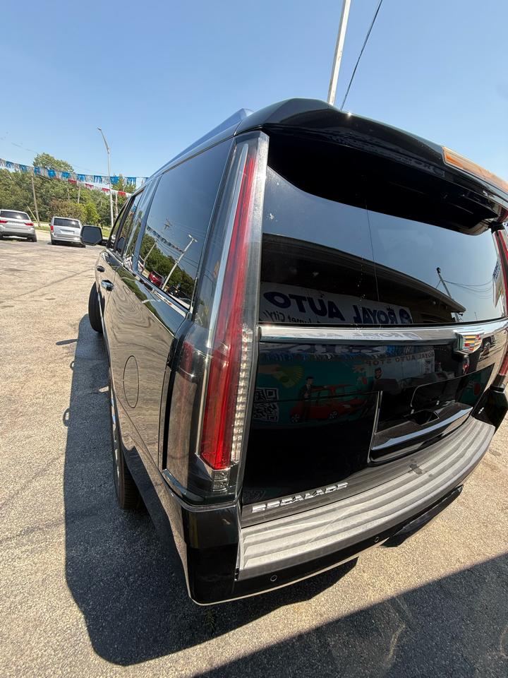 Cadillac Escalade  2015