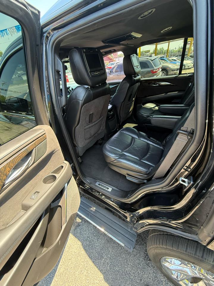Cadillac Escalade  2015