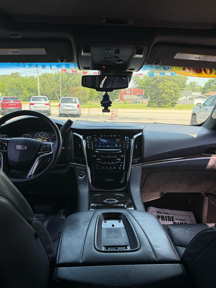Cadillac Escalade  2015