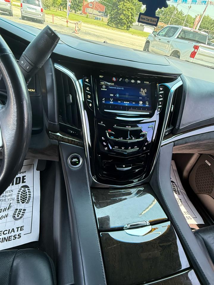 Cadillac Escalade  2015
