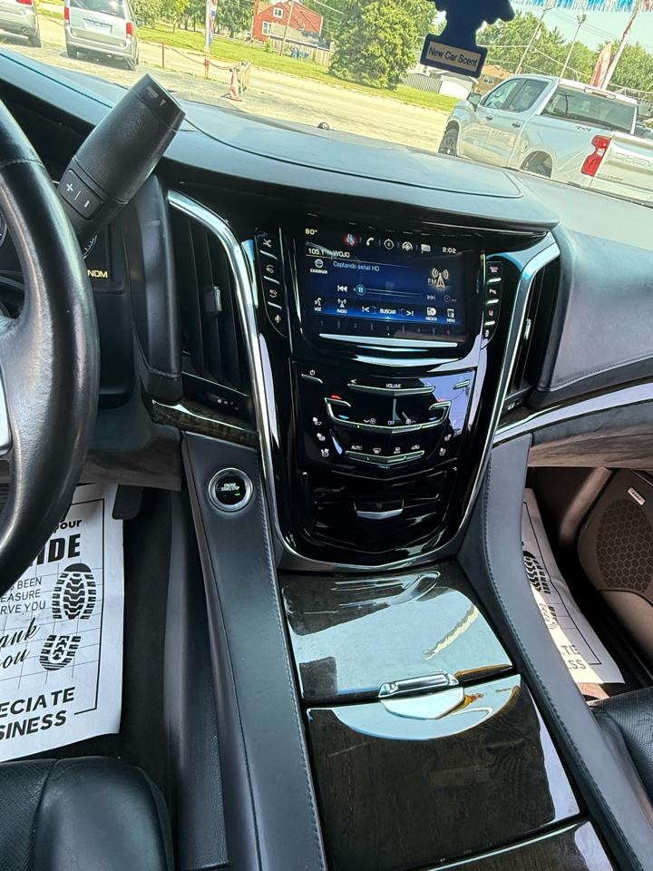 Cadillac Escalade  2015