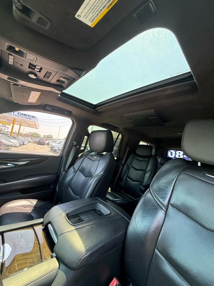 Cadillac Escalade  2015