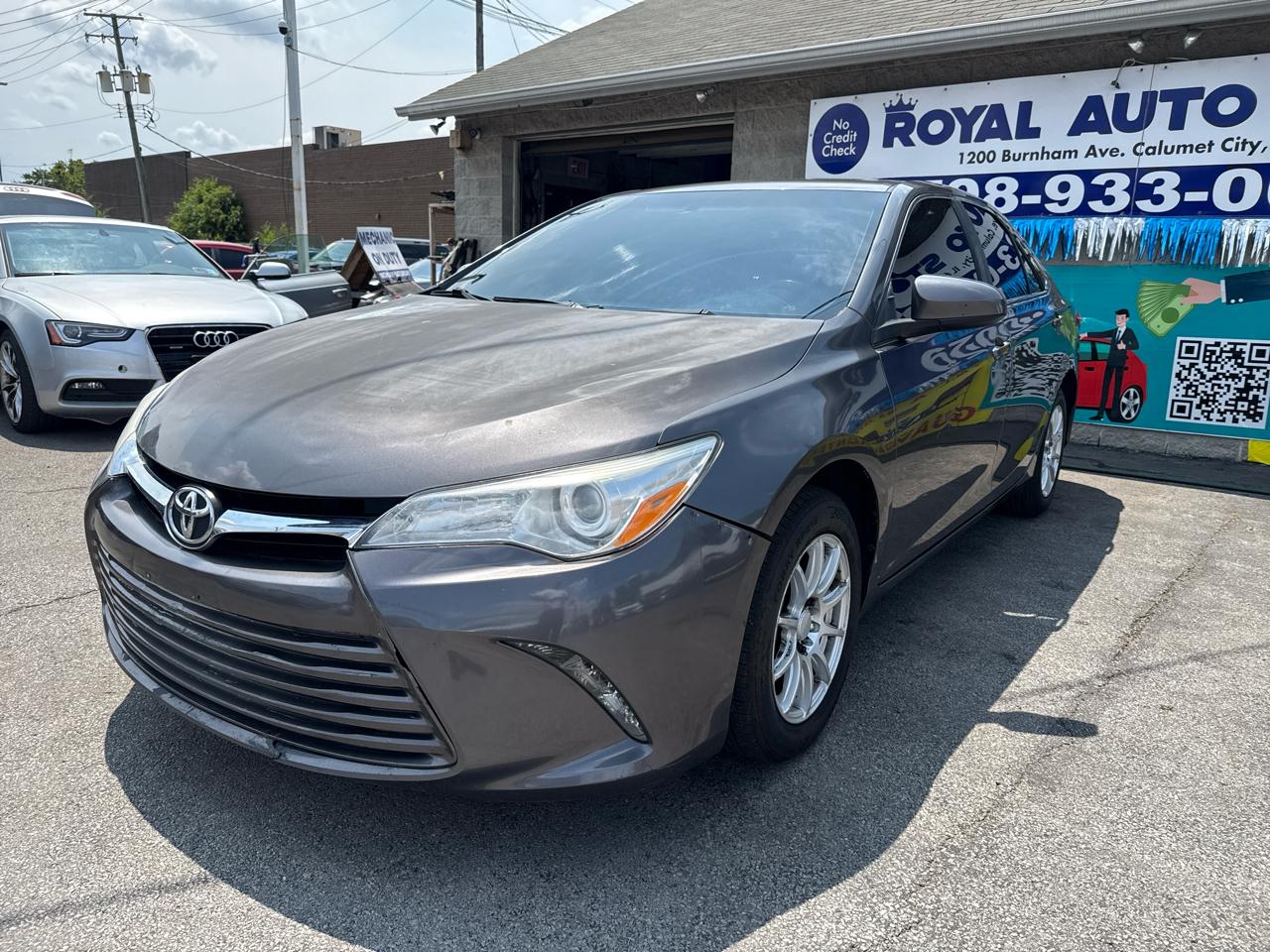Toyota Camry  2017