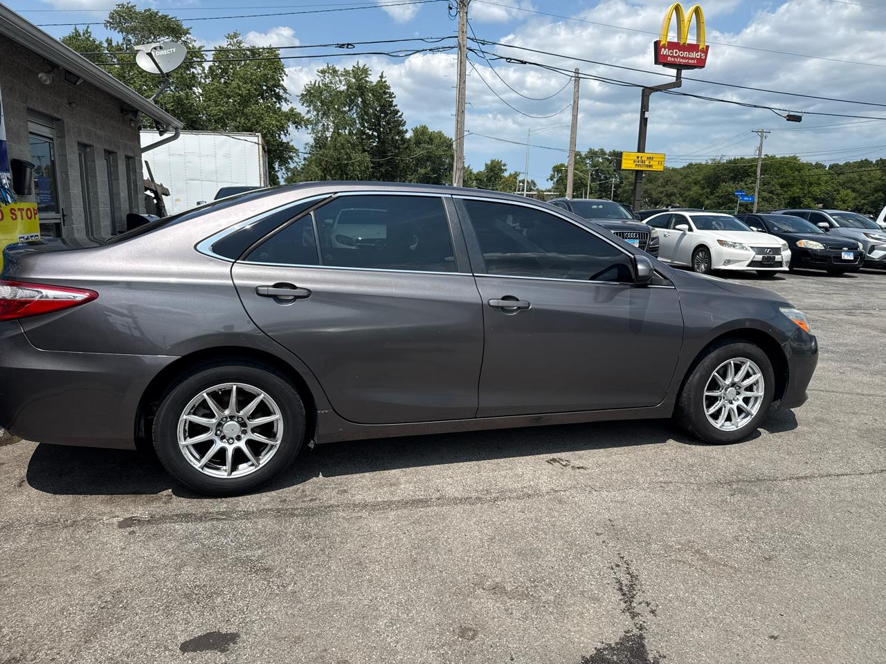 Toyota Camry  2017