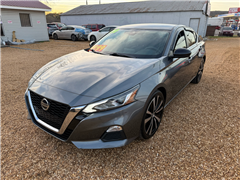 2020 Nissan Altima 