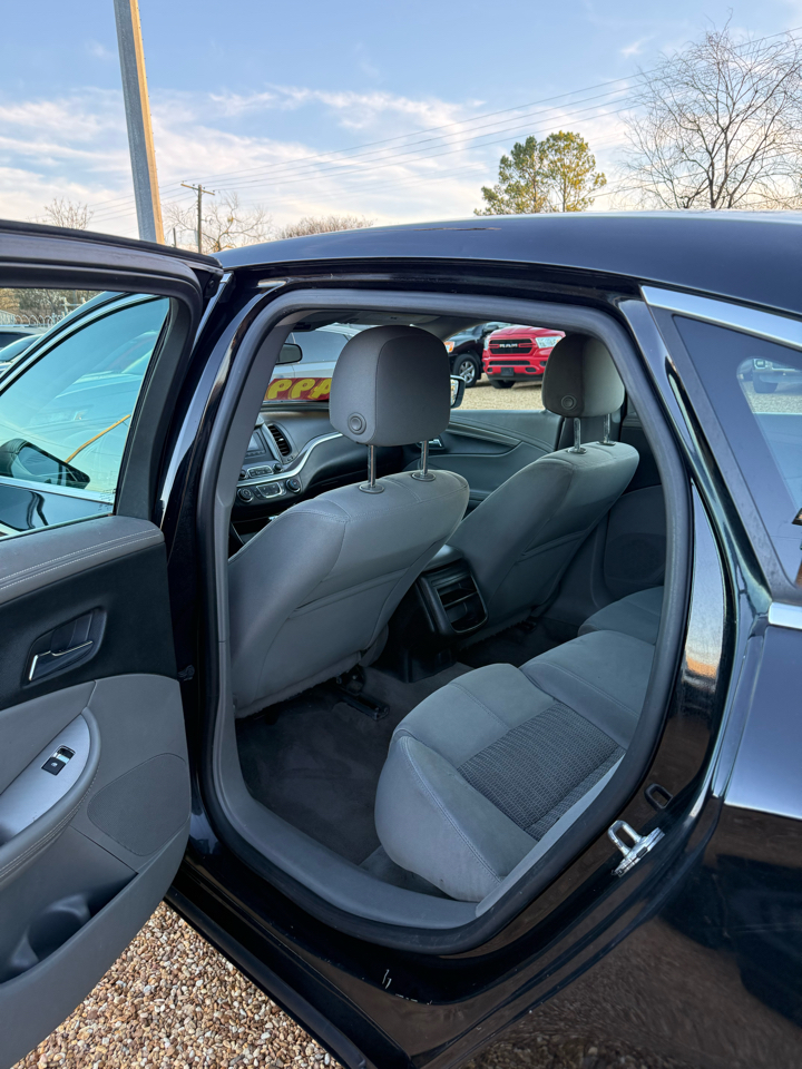 Chevrolet Impala LS 2017