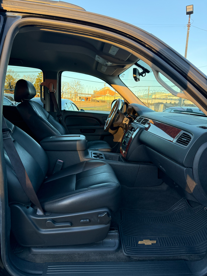 Chevrolet Avalanche LT 2WD 2013