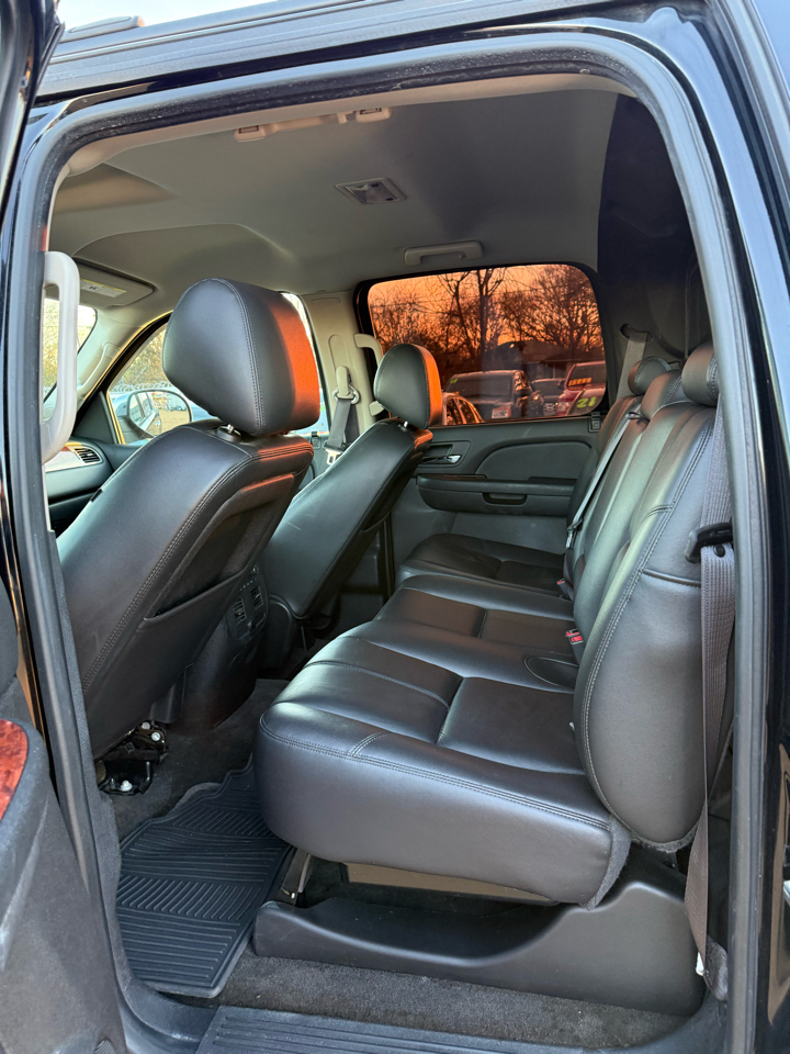 Chevrolet Avalanche LT 2WD 2013