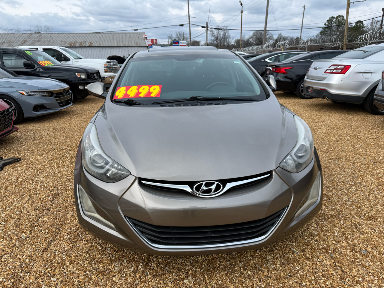 Hyundai Elantra SE 6AT 2015