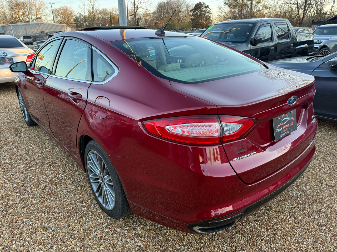 Ford Fusion SE 2015