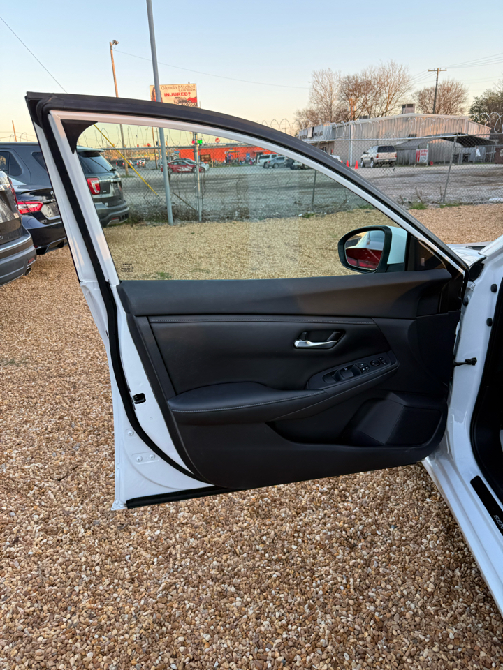 Nissan Sentra SV 2021