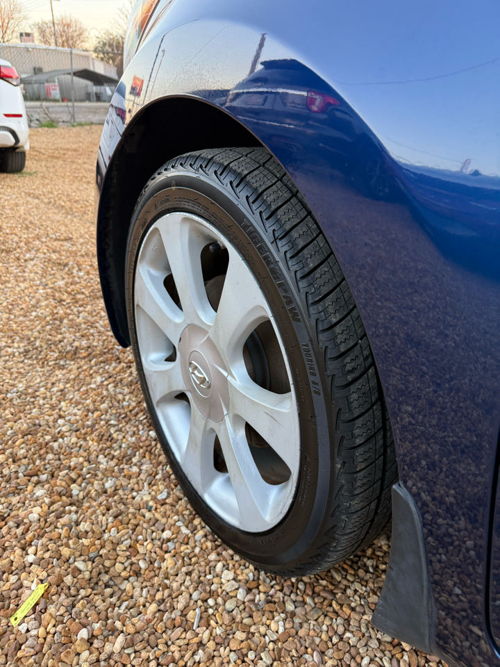 Hyundai Elantra Limited 2013