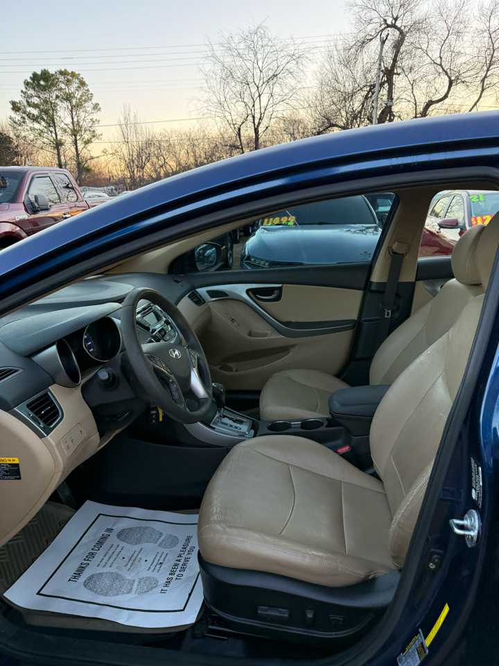 Hyundai Elantra Limited 2013