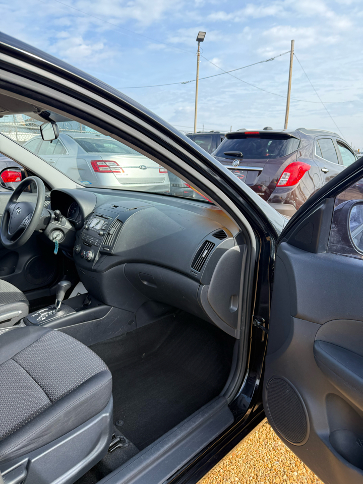 Hyundai Elantra Touring SE Automatic 2011