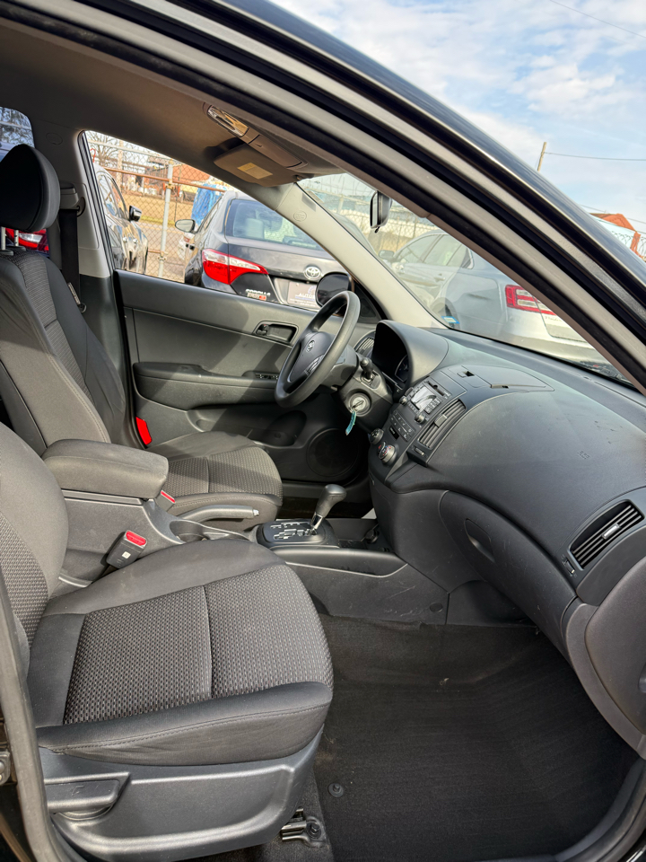 Hyundai Elantra Touring SE Automatic 2011