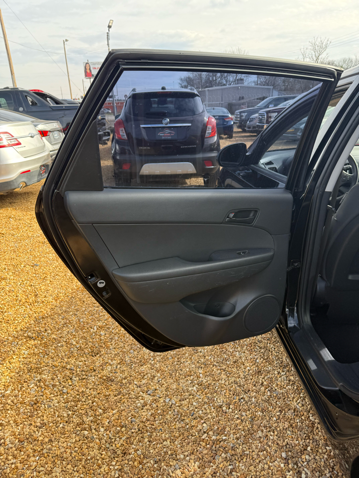 Hyundai Elantra Touring SE Automatic 2011