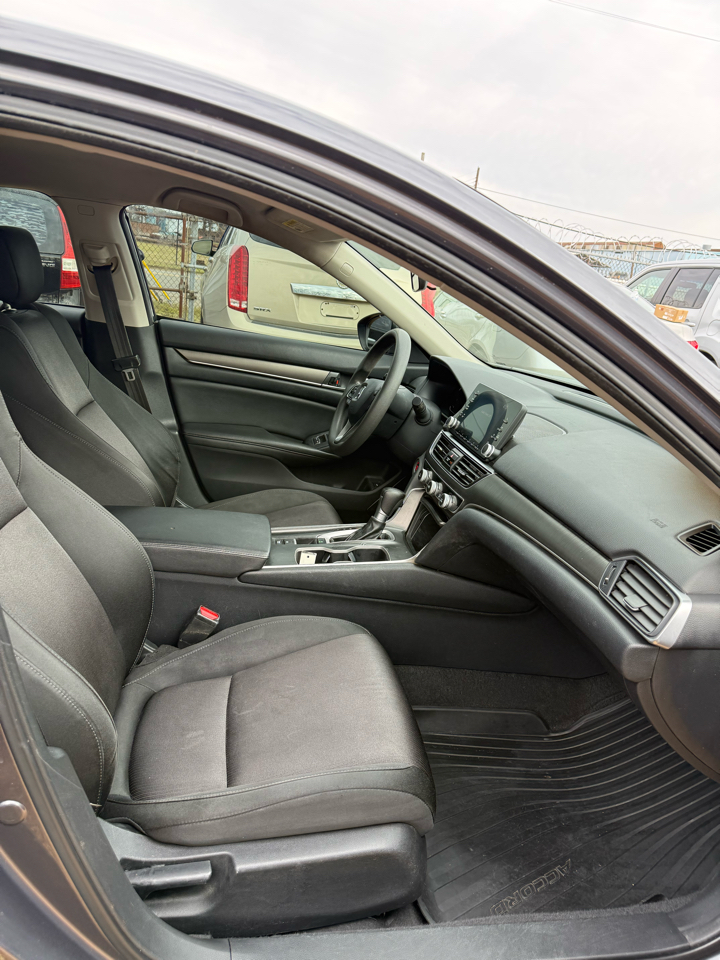 Honda Accord LX CVT 2020
