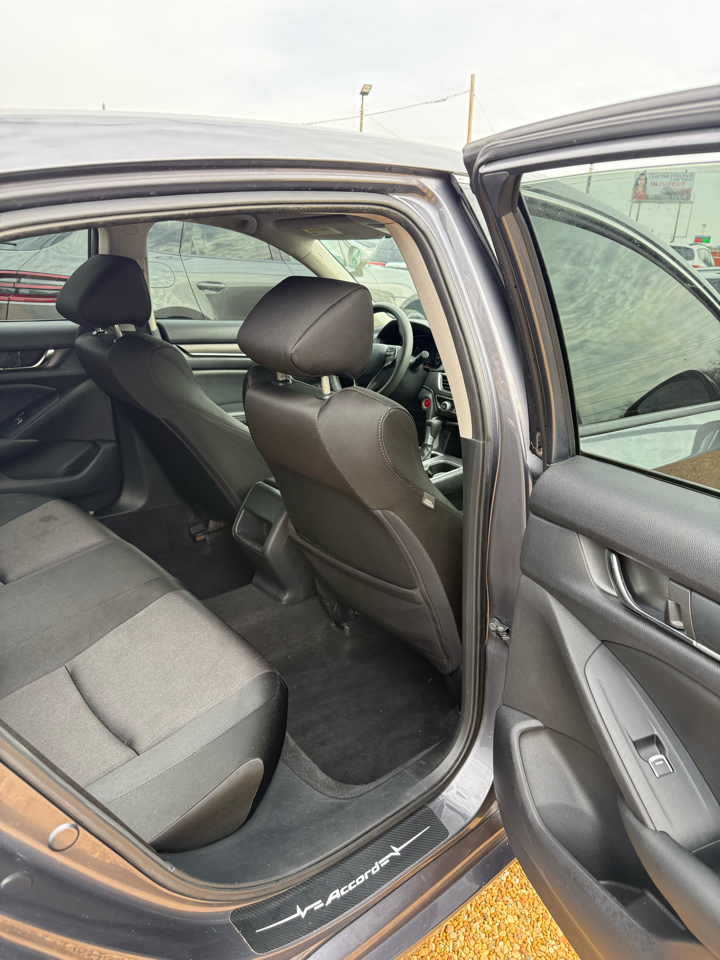Honda Accord LX CVT 2020