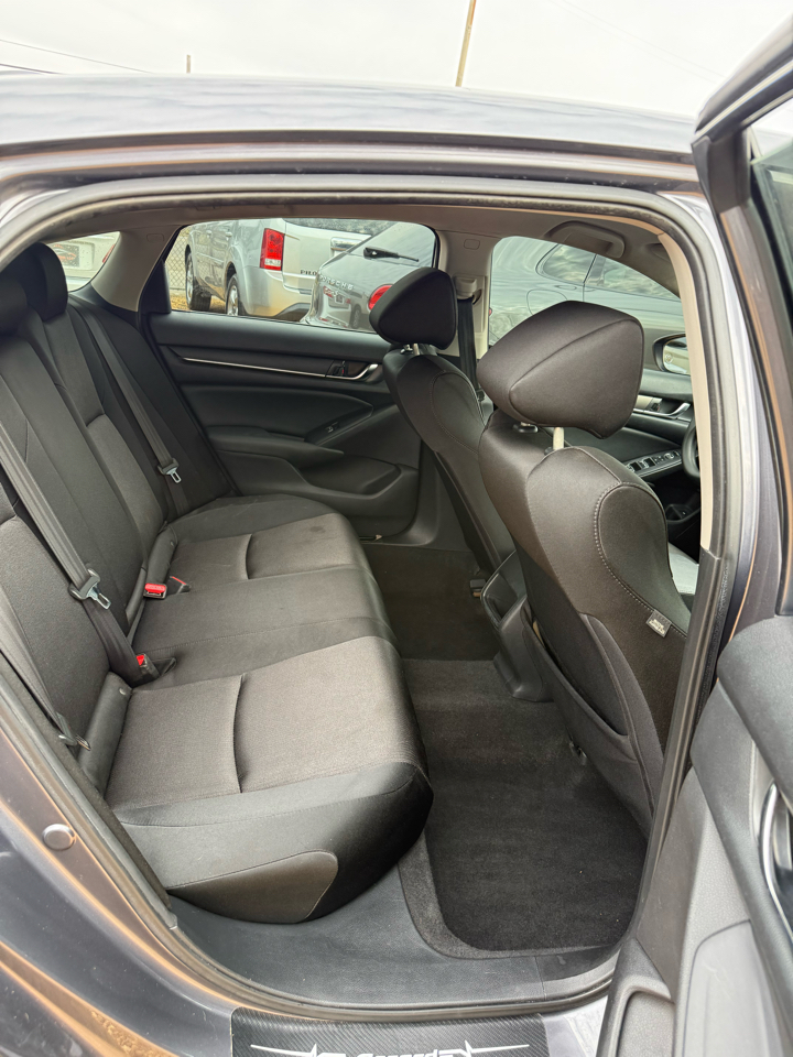 Honda Accord LX CVT 2020