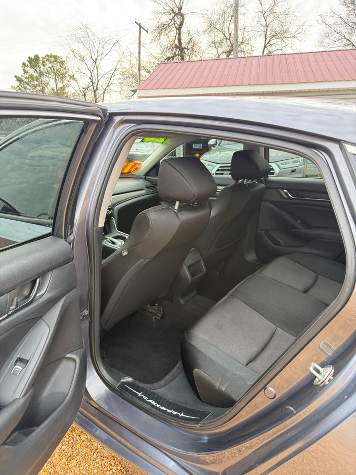 Honda Accord LX CVT 2020