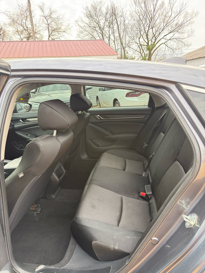 Honda Accord LX CVT 2020