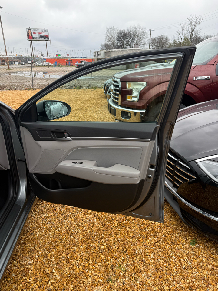 Hyundai Elantra Limited 2017