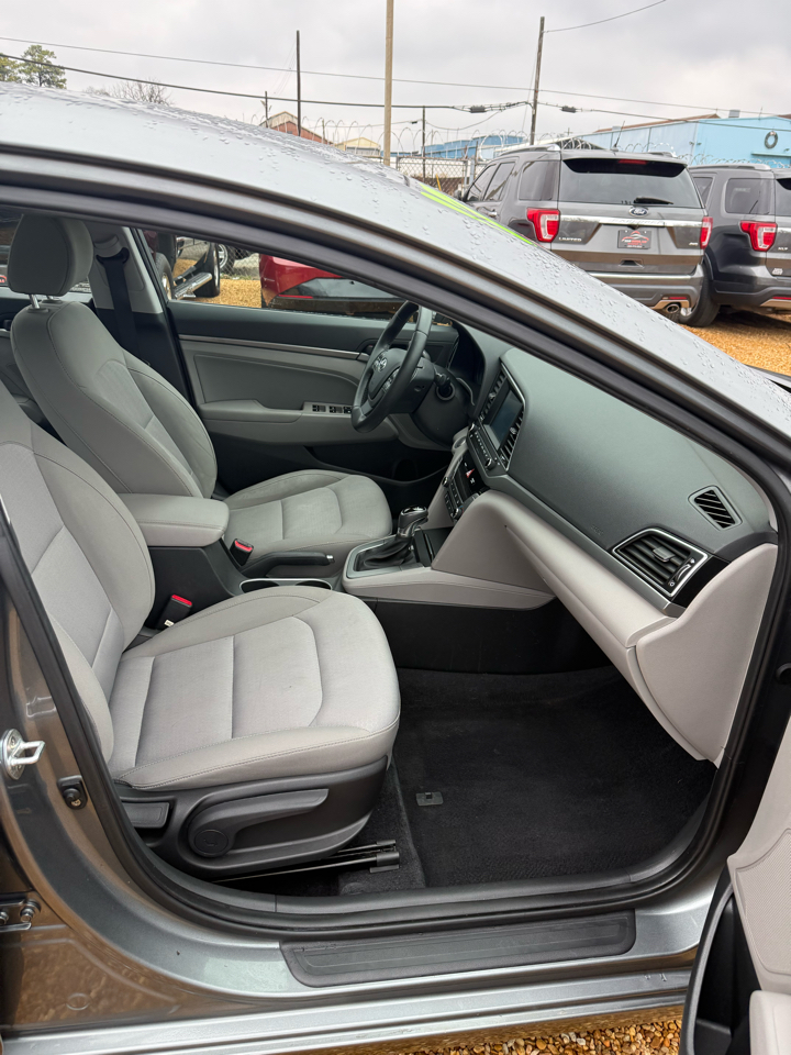 Hyundai Elantra Limited 2017