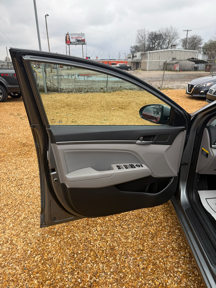 Hyundai Elantra Limited 2017