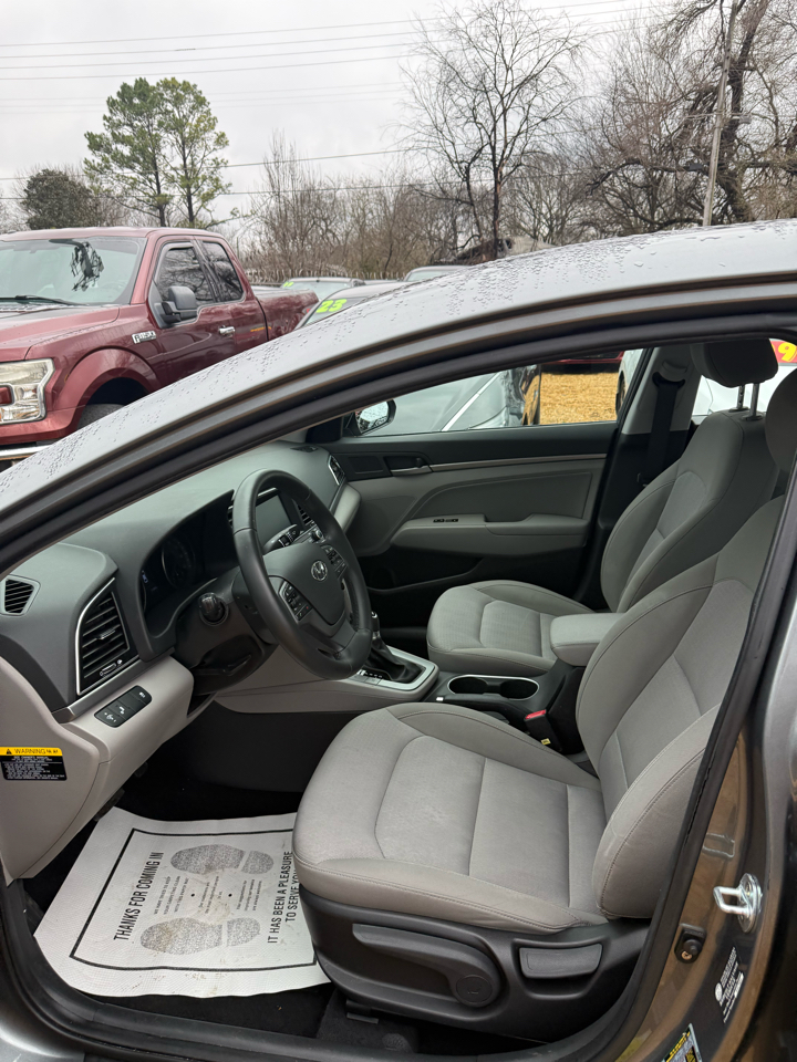 Hyundai Elantra Limited 2017