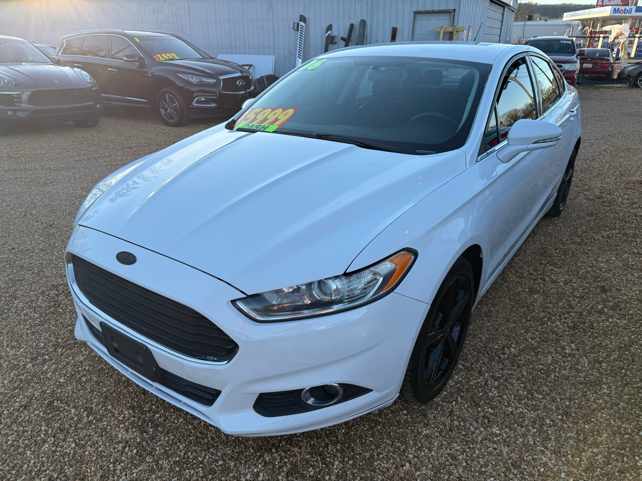 Ford Fusion SE 2016