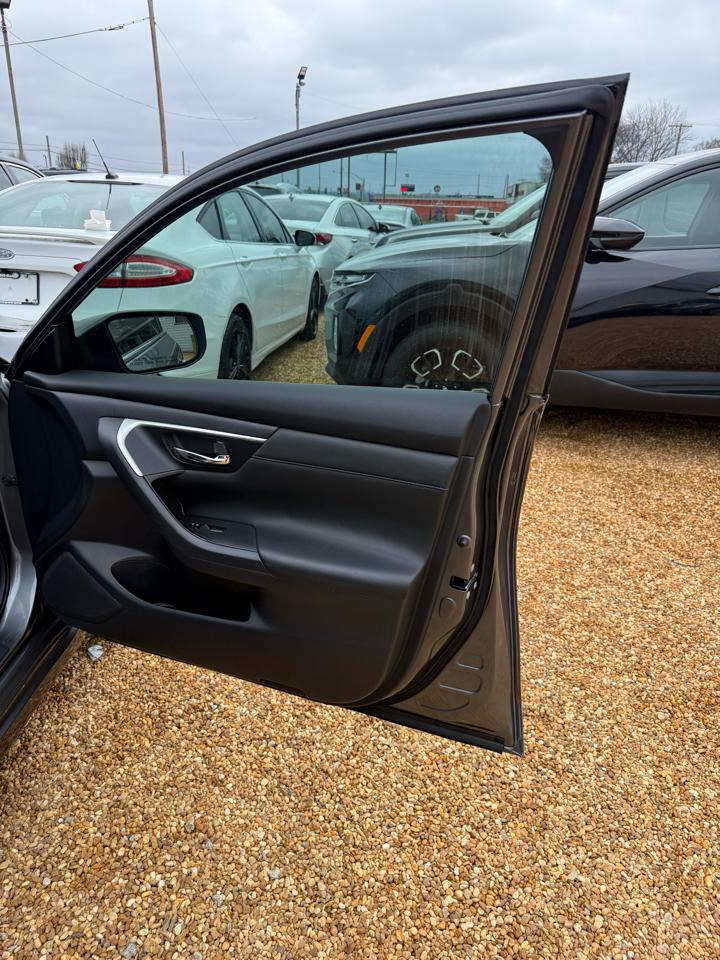 Nissan Altima 2.5 SV 2018