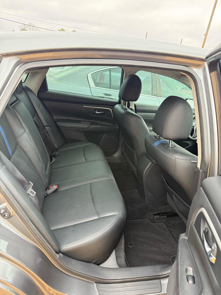 Nissan Altima 2.5 SV 2018