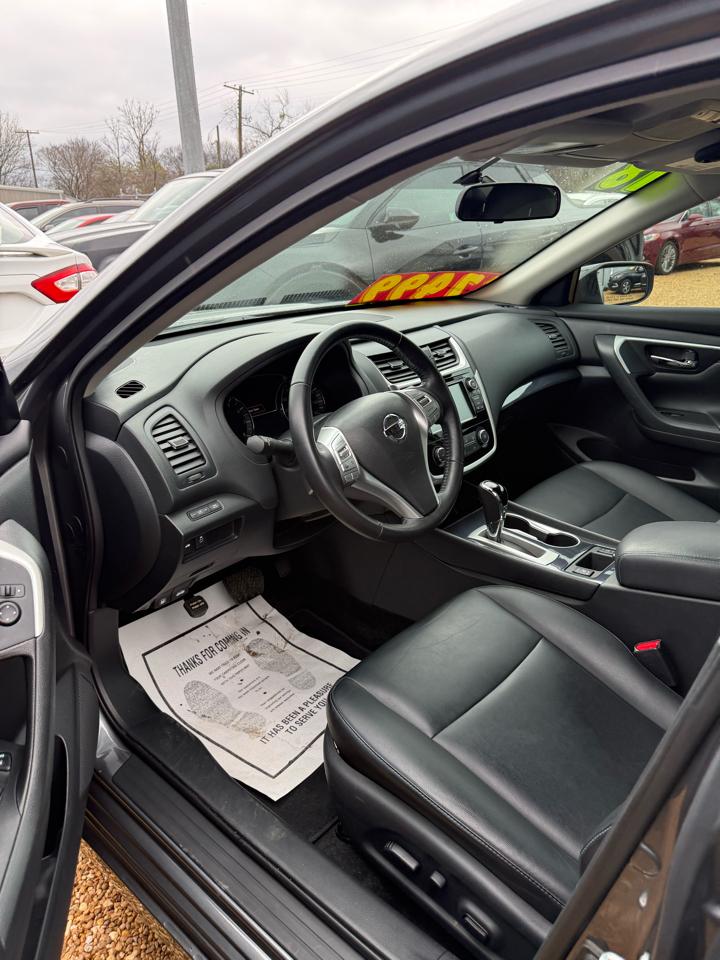 Nissan Altima 2.5 SV 2018