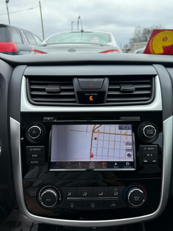 Nissan Altima 2.5 SV 2018