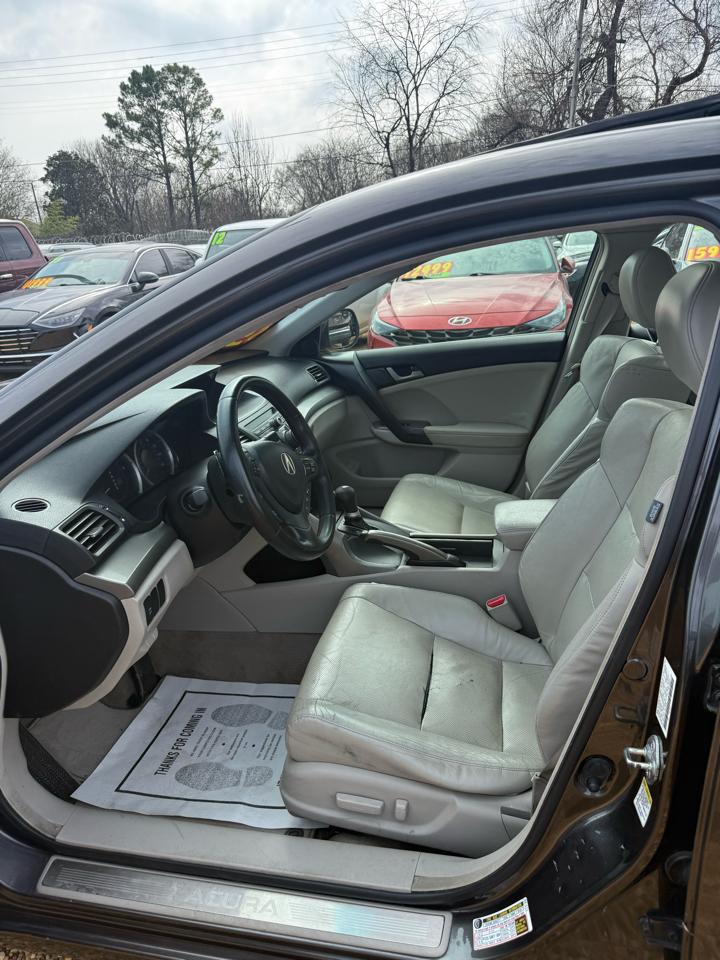 Acura TSX 5-Speed AT with Tech Package 2009
