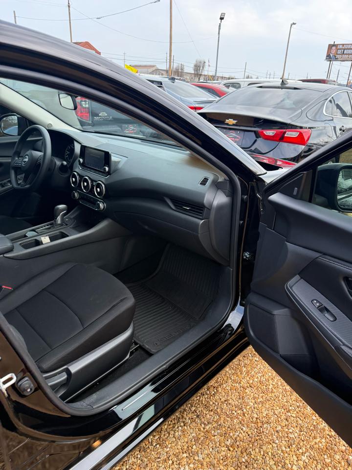 Nissan Sentra S 2025