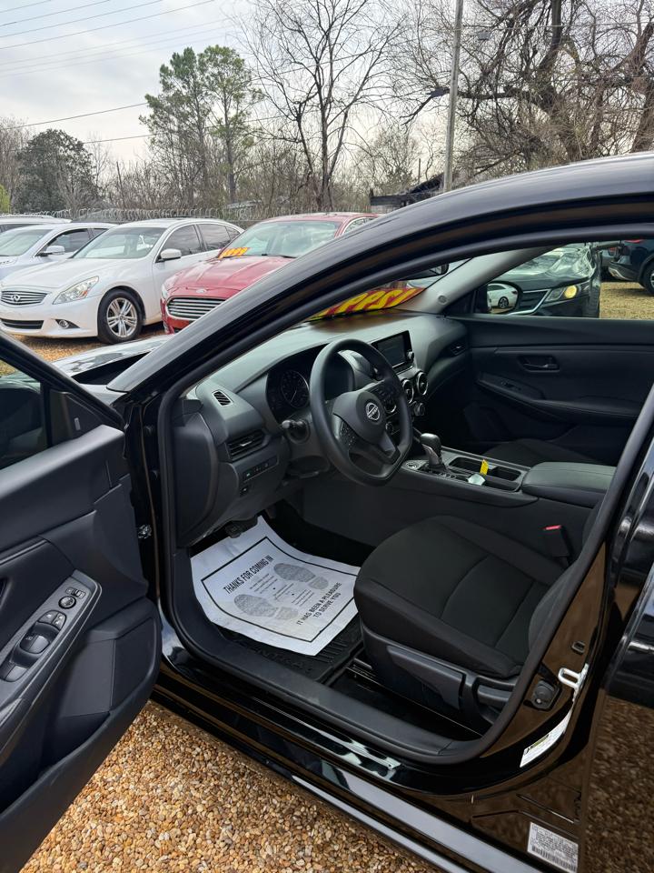 Nissan Sentra S 2025