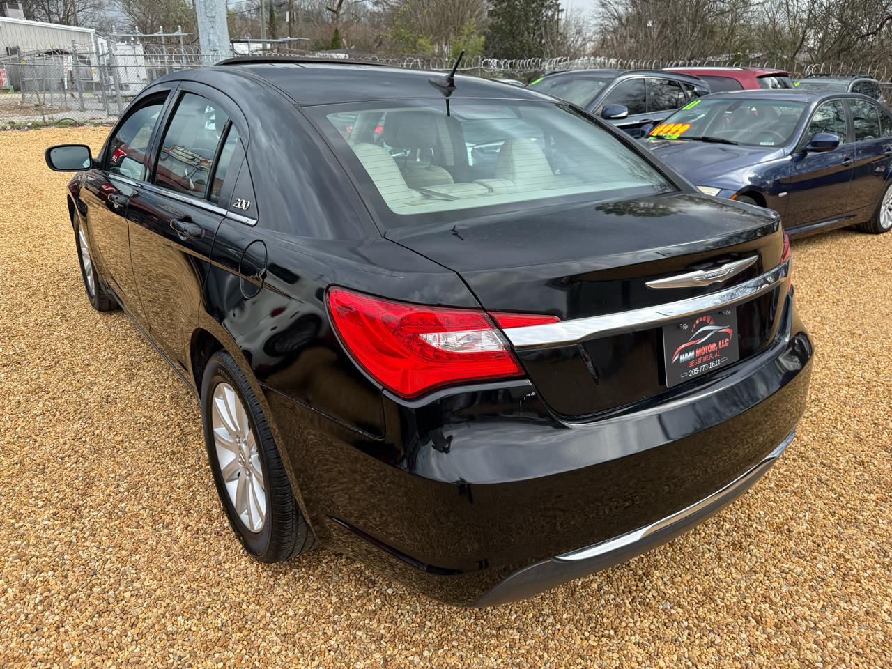 Chrysler 200 Touring 2011