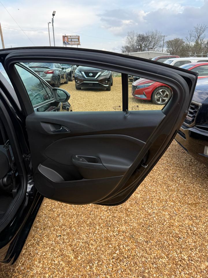 Chevrolet Cruze LS Auto 2018