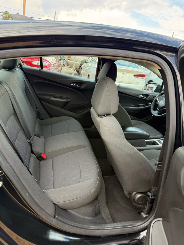 Chevrolet Cruze LS Auto 2018