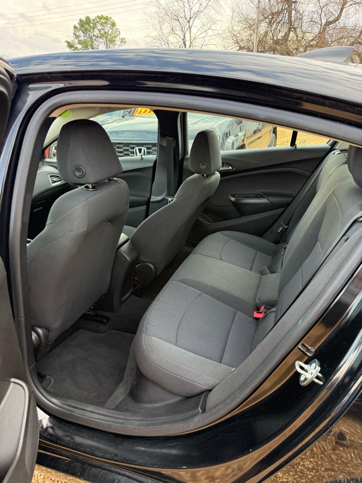 Chevrolet Cruze LS Auto 2018