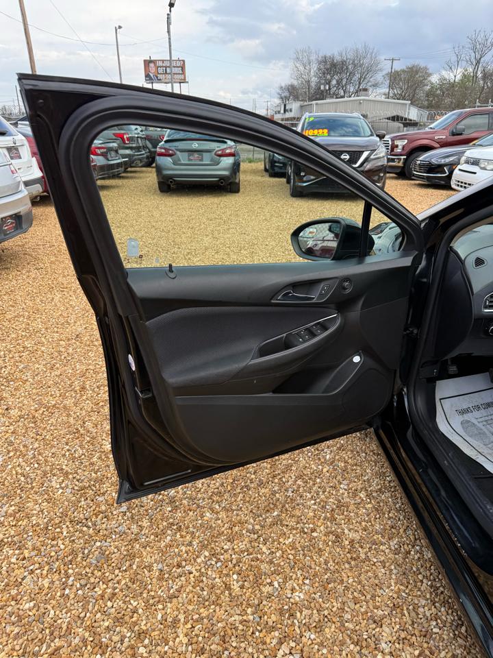 Chevrolet Cruze LS Auto 2018