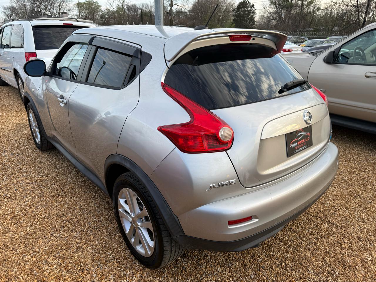 Nissan Juke S AWD 2012