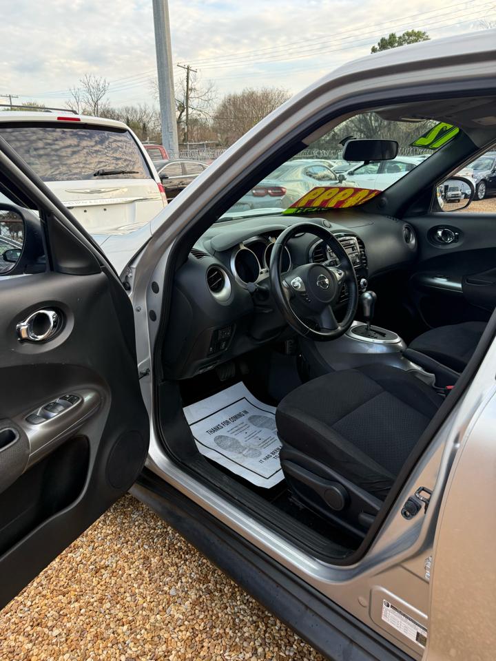 Nissan Juke S AWD 2012