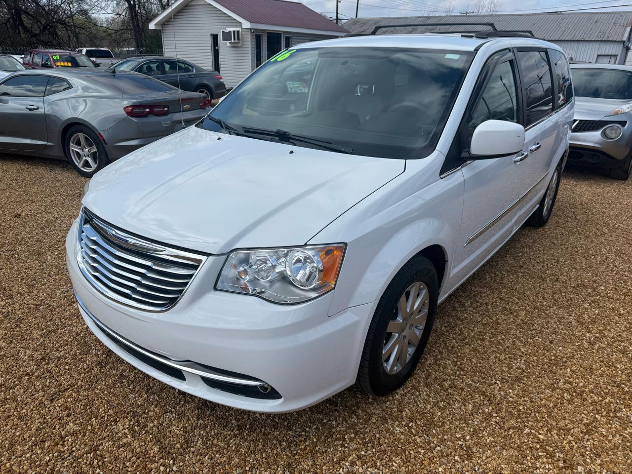 Chrysler Town & Country Touring 2016