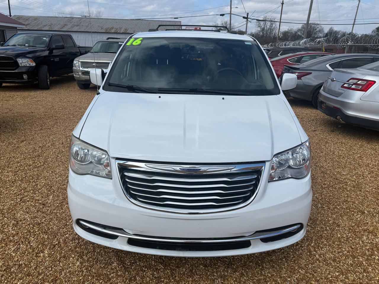 Chrysler Town & Country Touring 2016