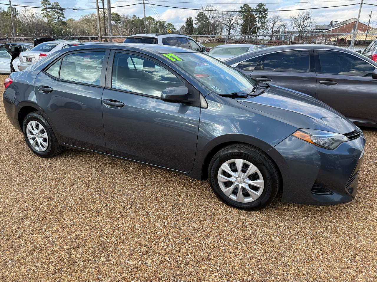 Toyota Corolla LE CVT 2017