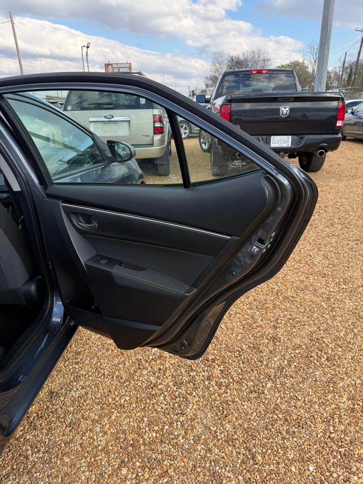 Toyota Corolla LE CVT 2017